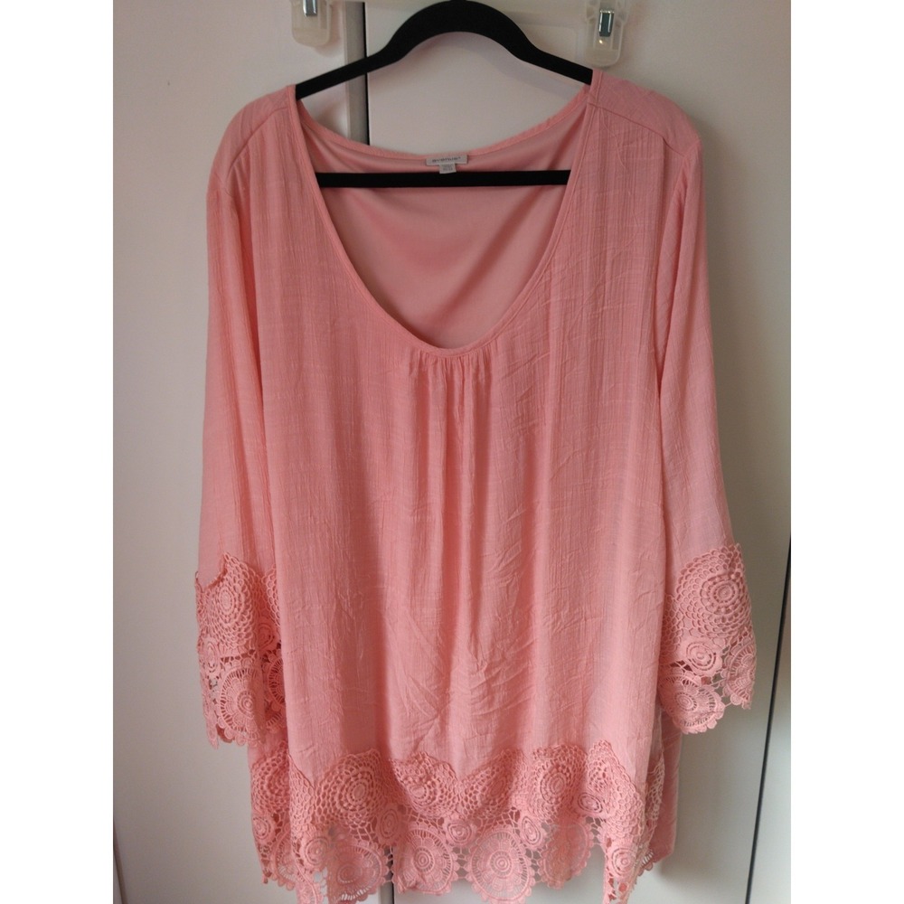 Avenue Womens Crotchet Hem Crinkle Tunic Top Plus Size 30/32 Flowy Feminine